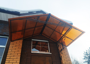 Козырёк для частного дома