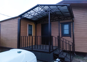 Входная группа с обшивкой ДПК