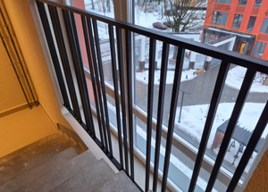 Металлические решётки для подъезда