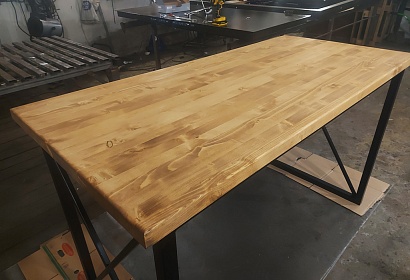 Два стола в стиле «Лофт» Два стола в стиле «Лофт»