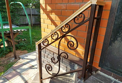 Перила и ограждения