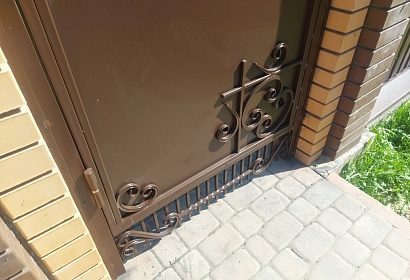 Металлическая калитка