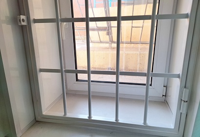 Распашные решётки на окна Распашные решётки на окна