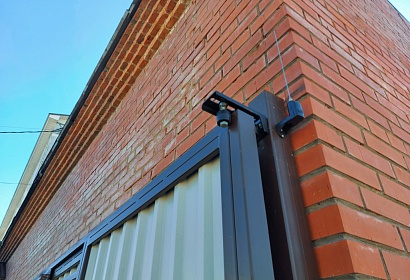 Откатные ворота с автоматикой