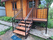 Входная группа из Металла