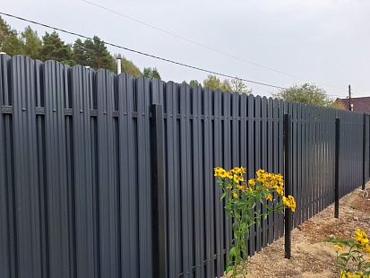 Забор из Металлоштакетника