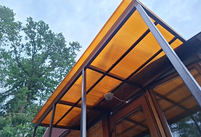 Входная группа с обшивкой деревом Входная группа с обшивкой деревом