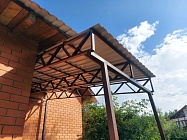 Козырёк над Крыльцом