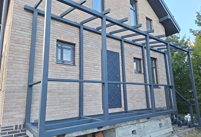 Каркас для входной группы из металла