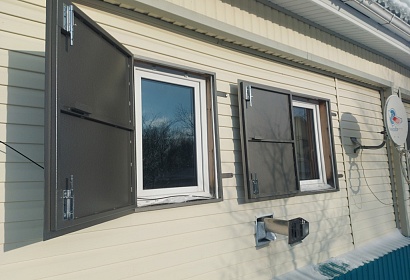 Ставни на окна из листового металла