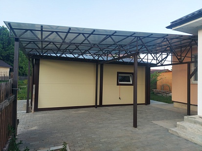 Навес из Поликарбоната