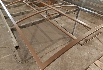 Навес над подвалом из поликарбоната Навес над подвалом из поликарбоната