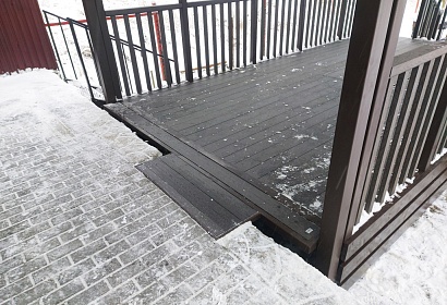 Беседка из металла обшитая ДПК