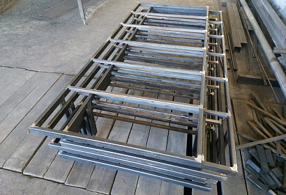 Металлические каркасы для кроватей