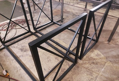 Два стола в стиле «Лофт» Два стола в стиле «Лофт»