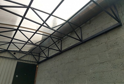 Навес примыкающий к дому