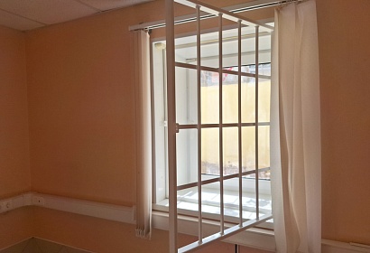 Распашные решётки на окна Распашные решётки на окна