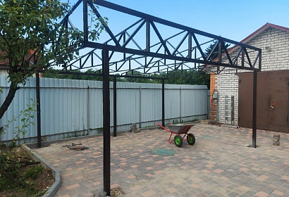 Односкатный навес из металлочерепицы