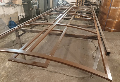 Навес над подвалом из поликарбоната Навес над подвалом из поликарбоната