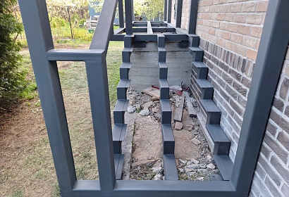 Каркас для входной группы из металла Каркас для входной группы из металла