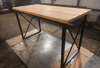 Два стола в стиле «Лофт» Два стола в стиле «Лофт»