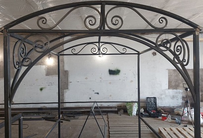 Навес для мангала из металла Навес для мангала из металла