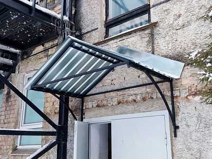 Козырёк из Профлиста