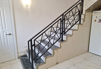 Перила для лестницы на второй этаж Перила для лестницы на второй этаж