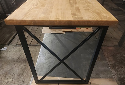 Два стола в стиле «Лофт» Два стола в стиле «Лофт»