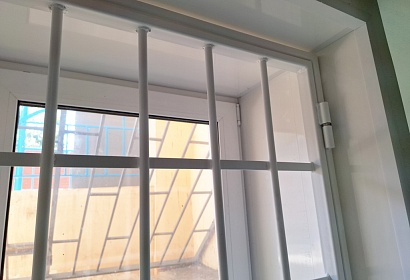 Распашные решётки на окна Распашные решётки на окна