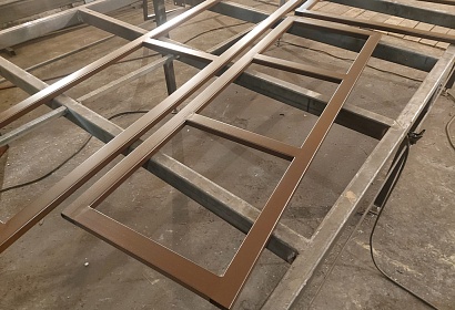 Навес над подвалом из поликарбоната Навес над подвалом из поликарбоната